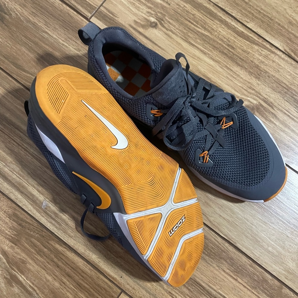 Nike Zoom men's size 10 1/2 sneakers - Picture 4 of 9